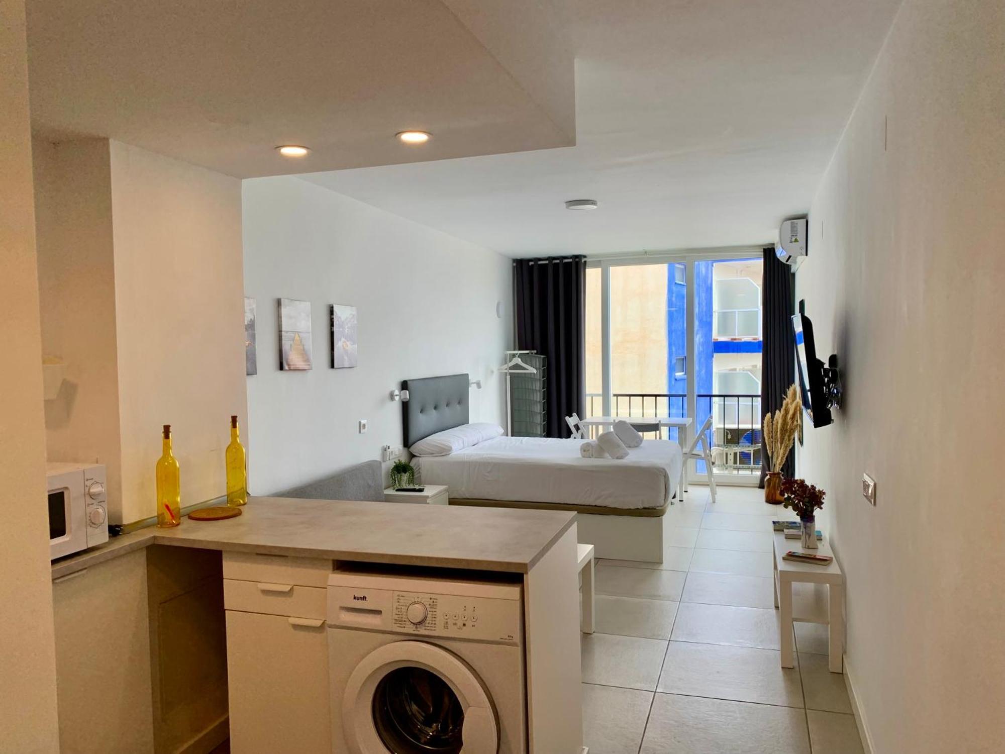 Inviting Studio With Sea View Torremolinos Buitenkant foto
